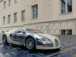 Bugatti Veyron - Edition Centenaire 
